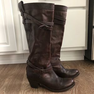 Frye Jane Strappy brown leather boots worn once